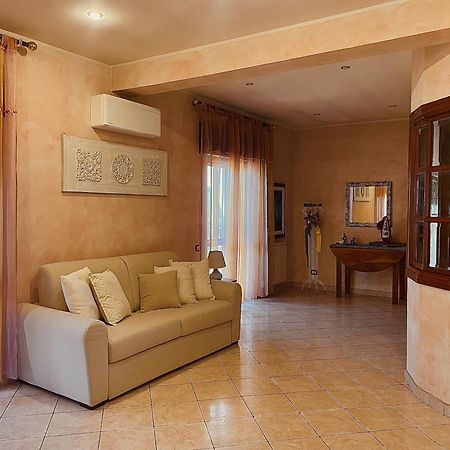 スペルロンガCasa Noemiアパートメント エクステリア 写真