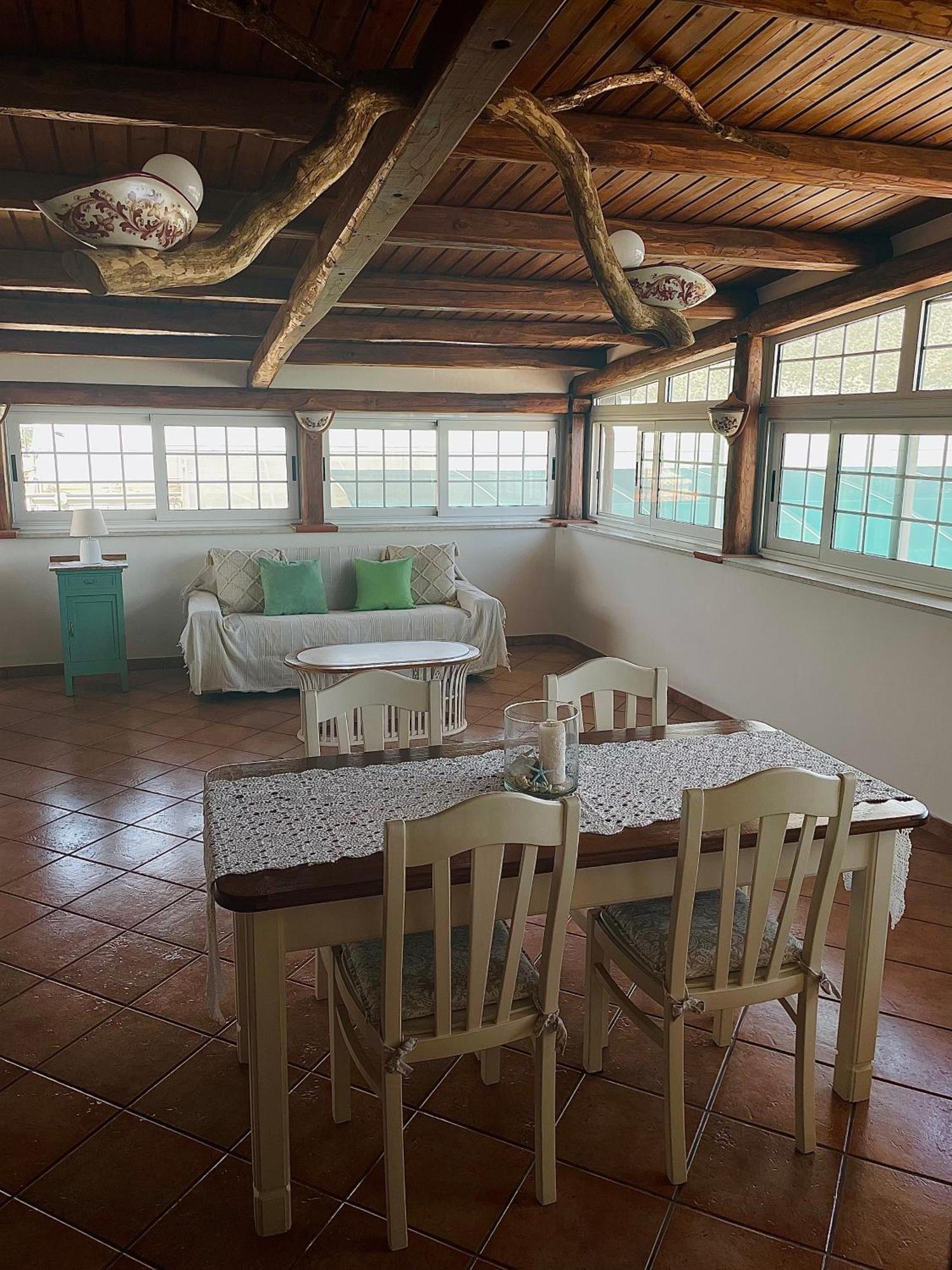 スペルロンガCasa Noemiアパートメント エクステリア 写真